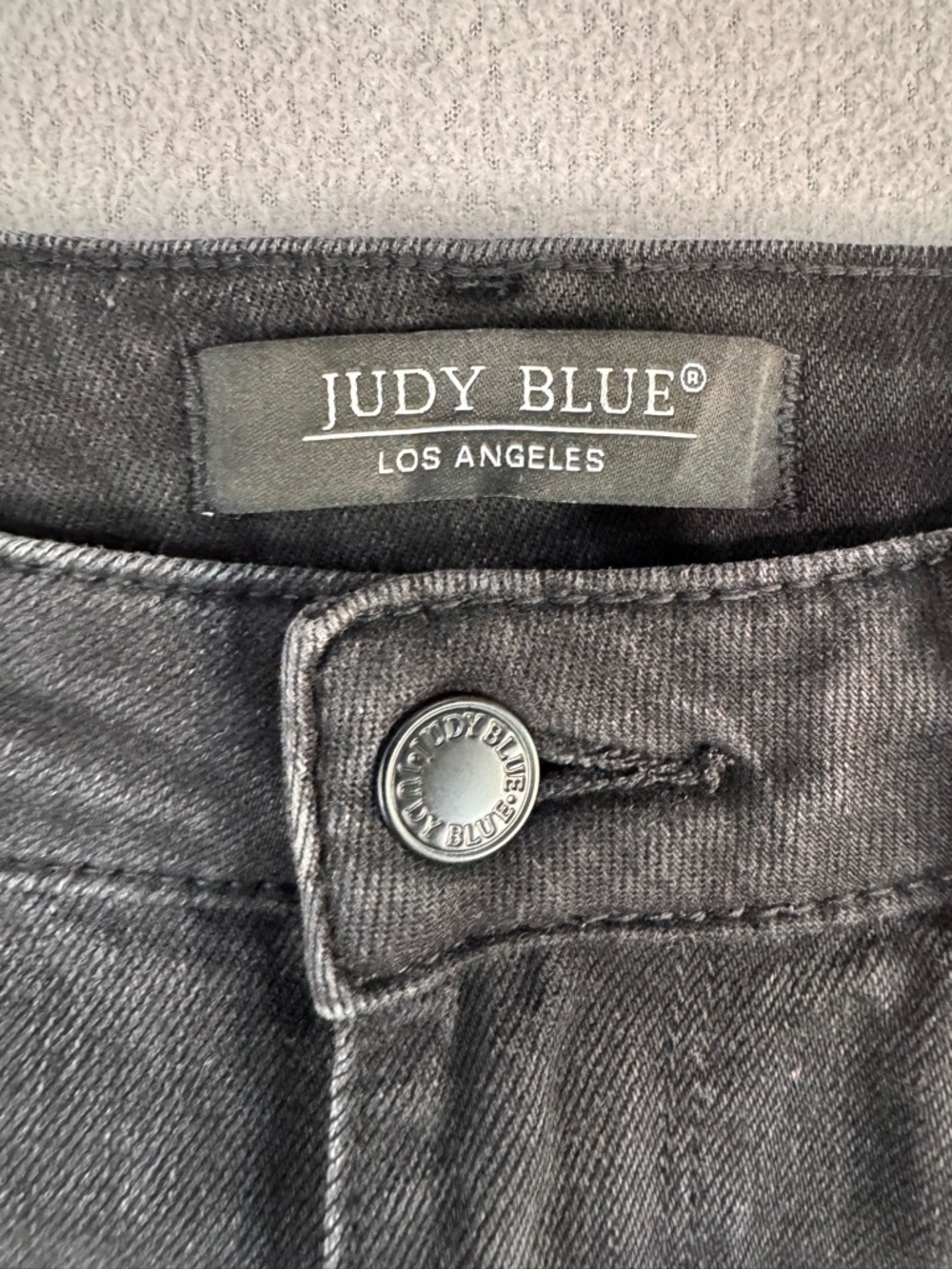 Judy Blue Charcoal Black Denim Distressed 90’s Straight Jeans, size 29 - Picture 4 of 16